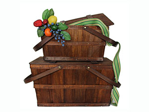 pi-basket-al-fresco-hamper-wooden_lid-swing_handles